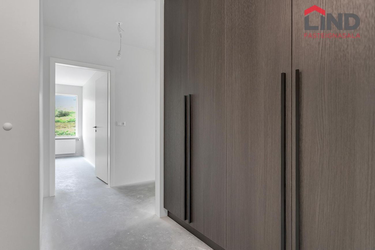 Hringhamar 35, 221 Hafnarfjörður