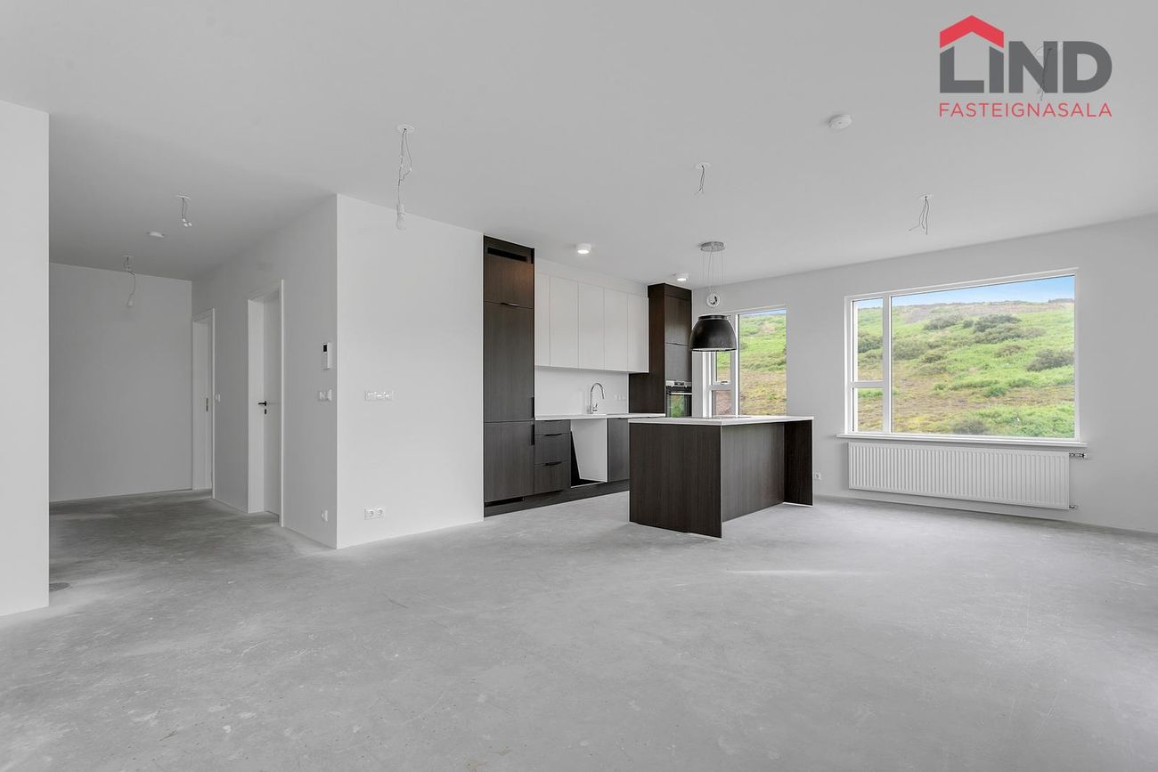 Hringhamar 35, 221 Hafnarfjörður