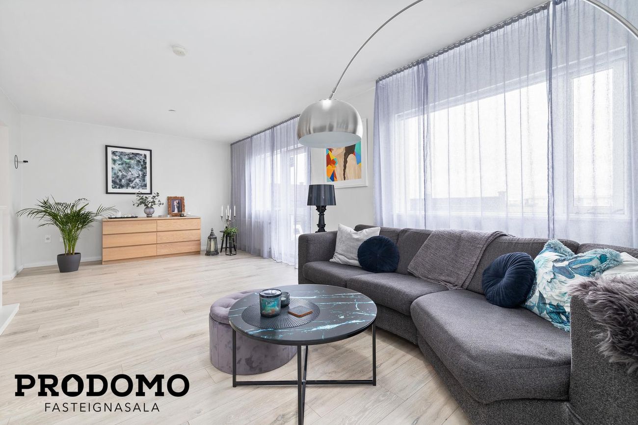 Breiðbraut 672, 262 Reykjanesbær