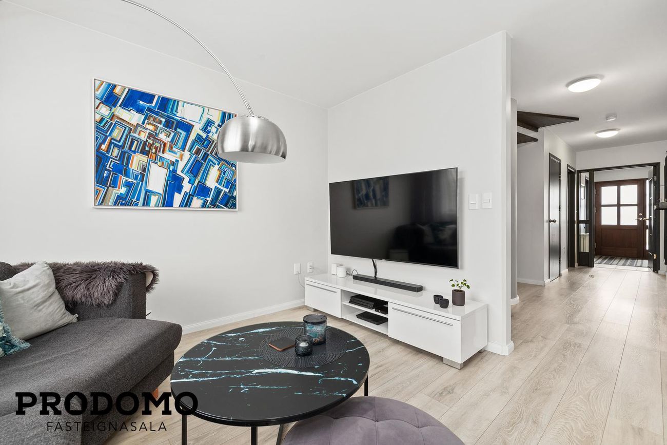 Breiðbraut 672, 262 Reykjanesbær