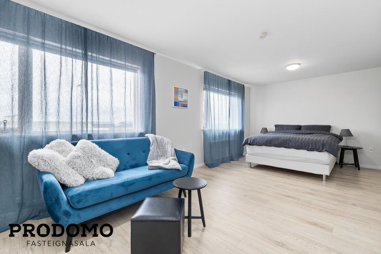 Breiðbraut 672, 262 Reykjanesbær