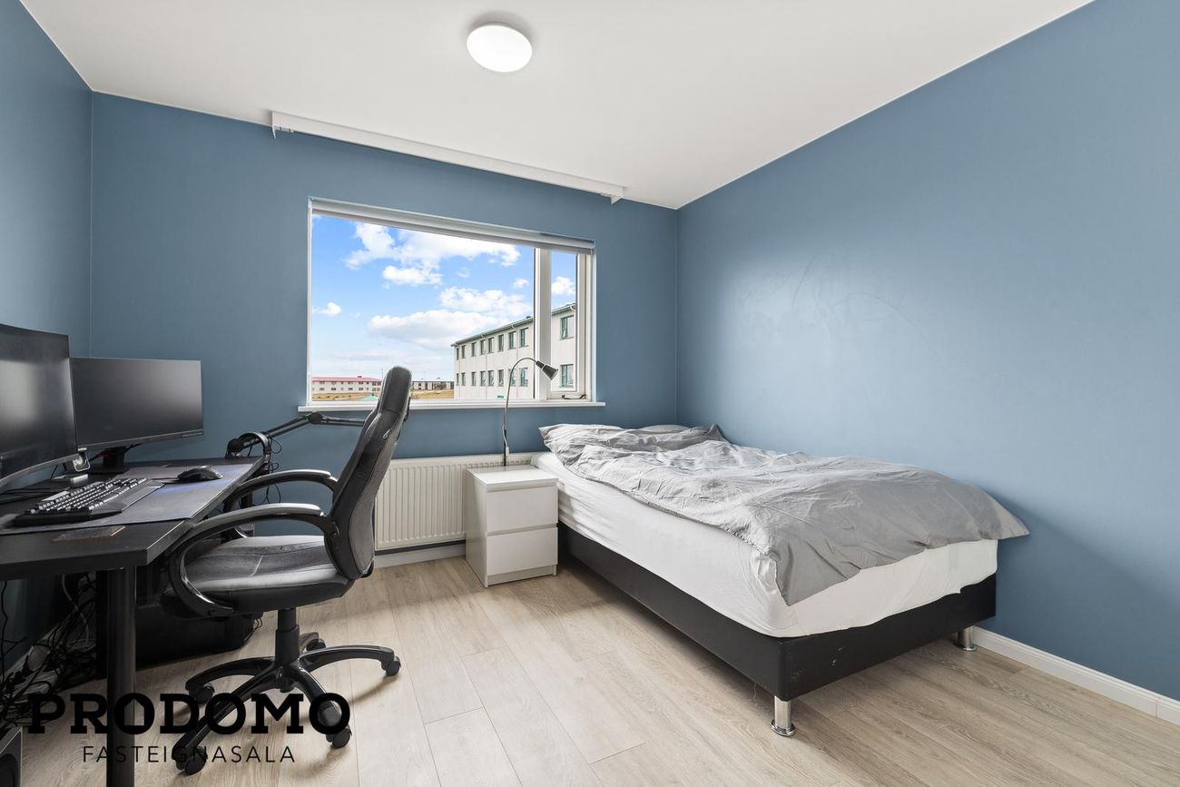 Breiðbraut 672, 262 Reykjanesbær