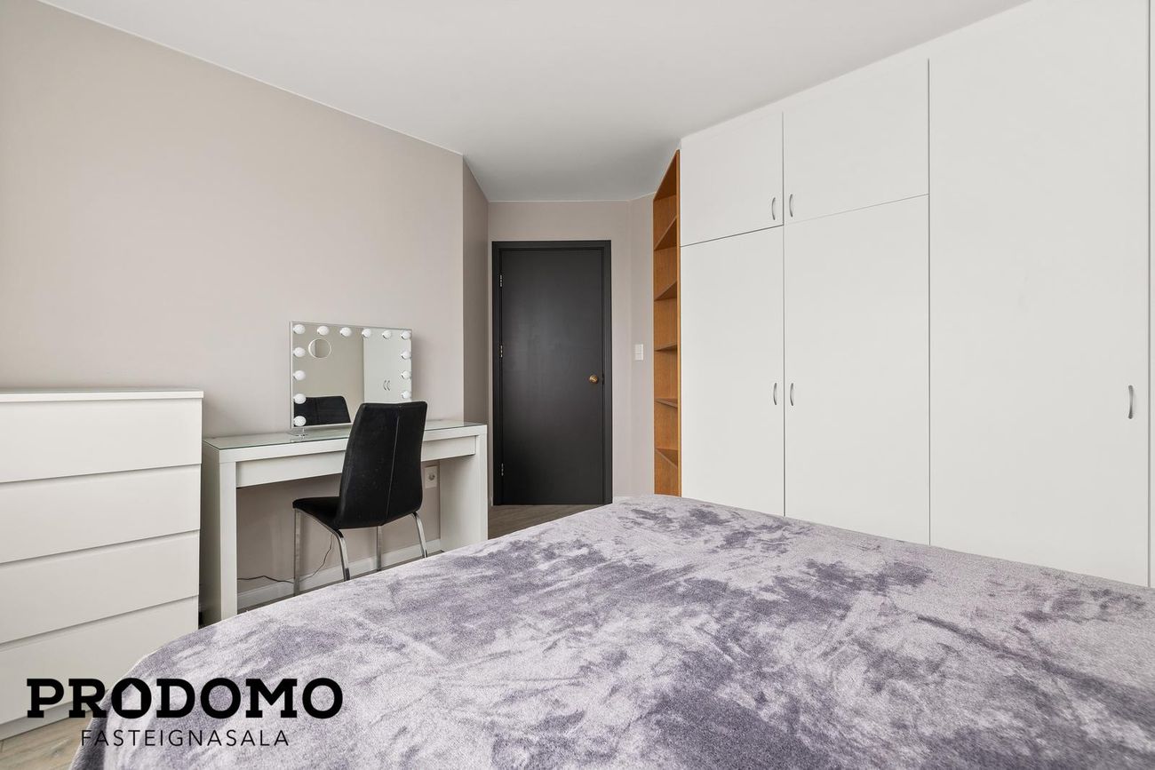 Breiðbraut 672, 262 Reykjanesbær