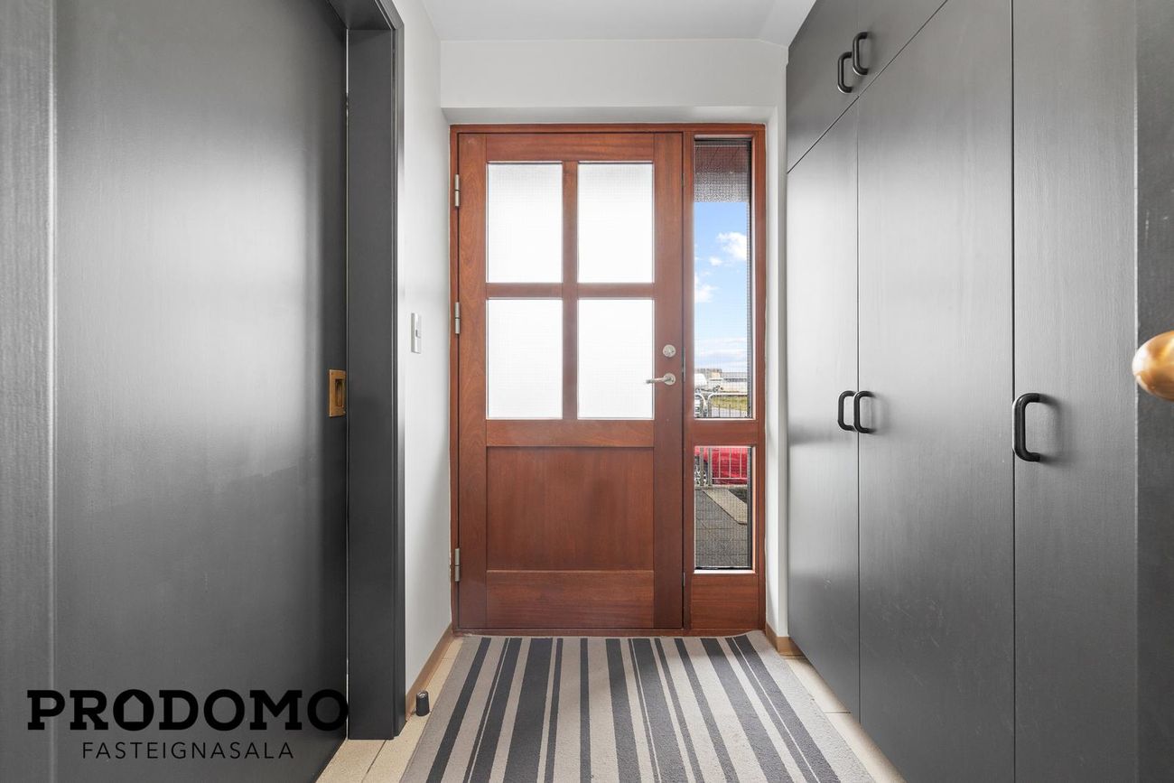 Breiðbraut 672, 262 Reykjanesbær