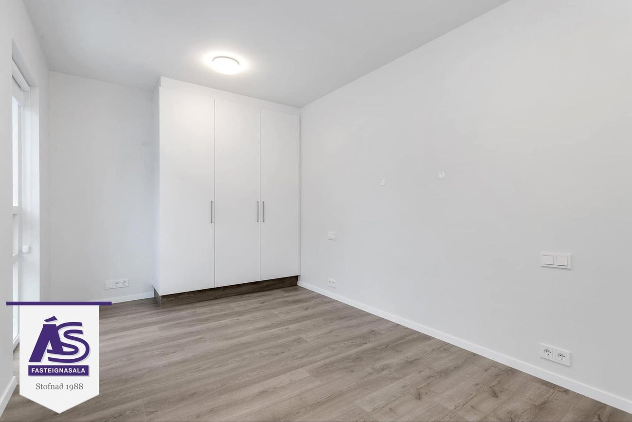 Áshamar 52 - 0304, 221 Hafnarfjörður