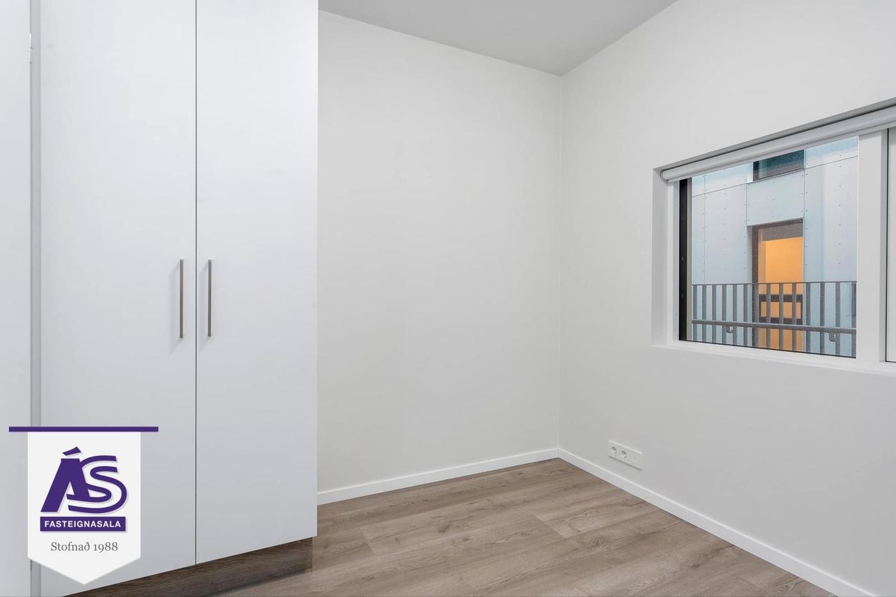 Áshamar 52 - 0304, 221 Hafnarfjörður