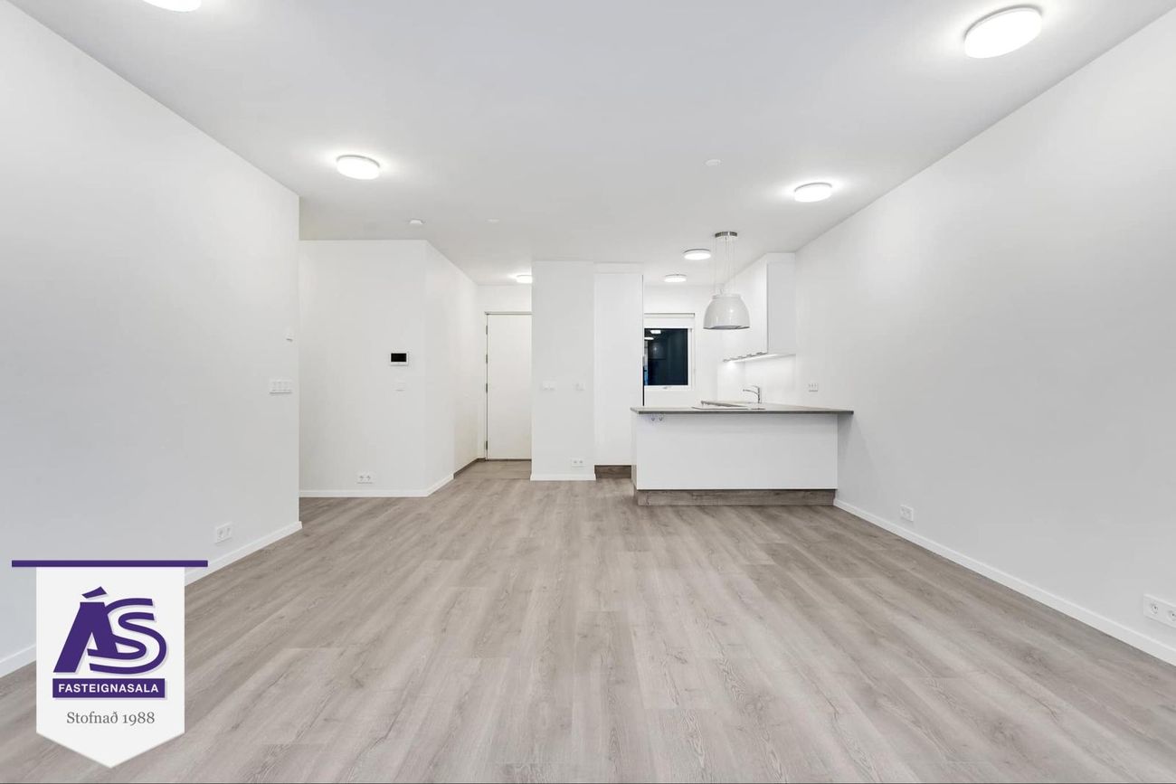 Áshamar 52 - 0304, 221 Hafnarfjörður