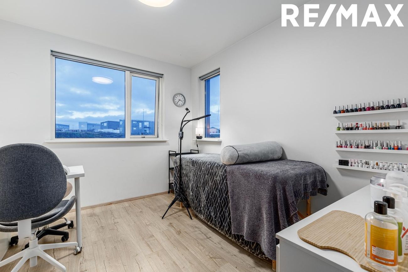 Glitvellir 3 - 0102, 221 Hafnarfjörður