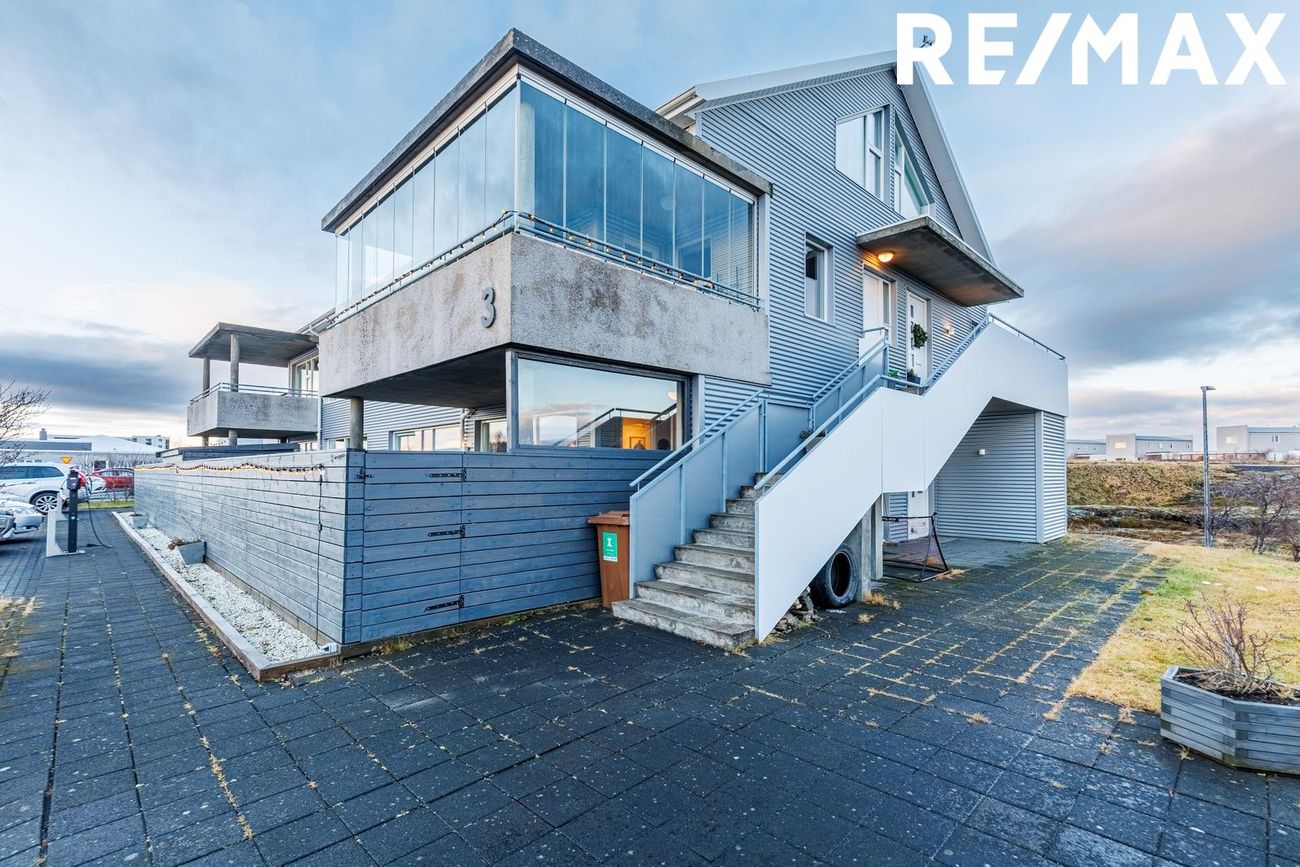 Glitvellir 3 - 0102, 221 Hafnarfjörður