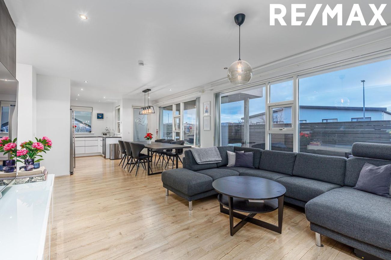 Glitvellir 3 - 0102, 221 Hafnarfjörður