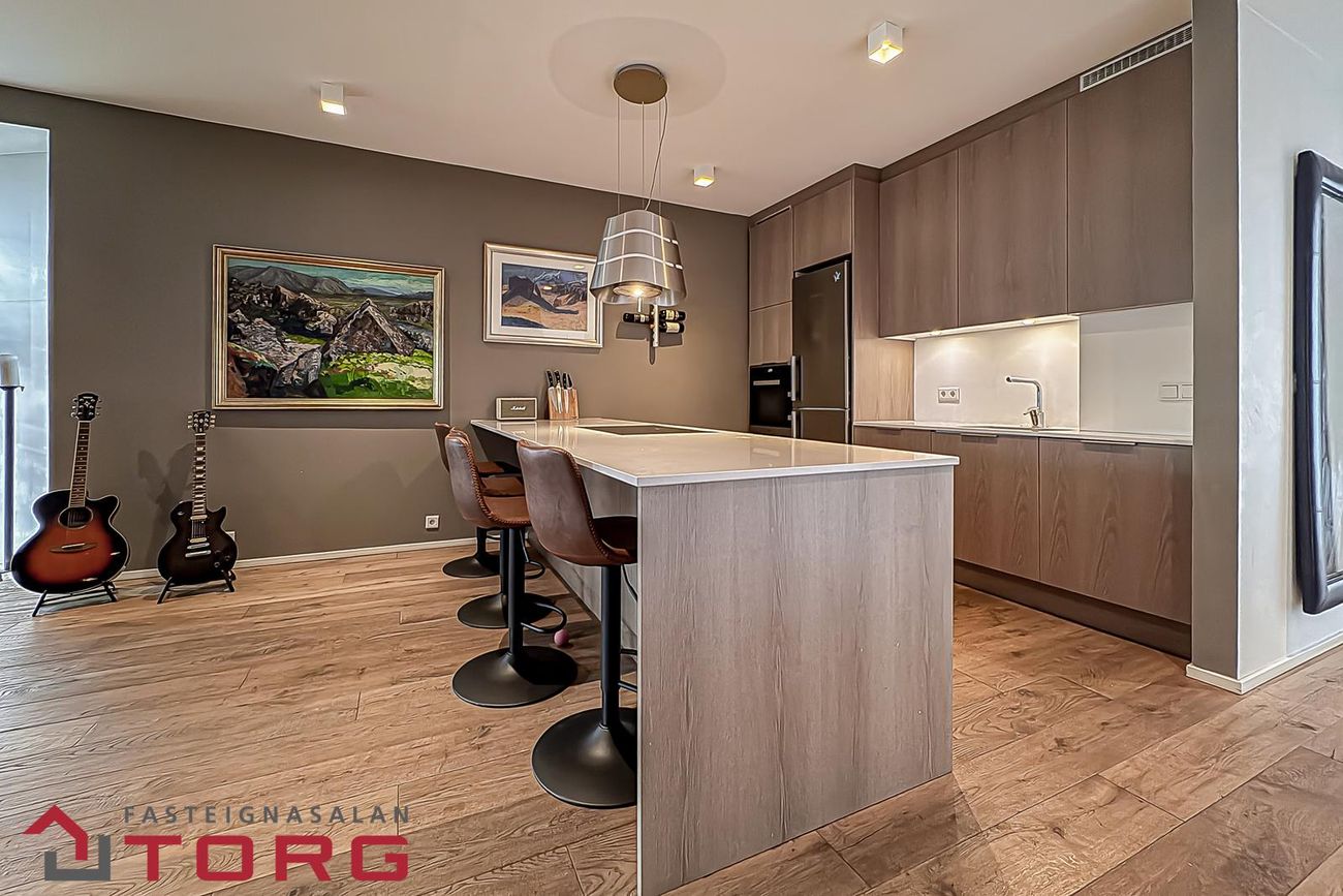 Vatnsstígur 20, 101 Reykjavík