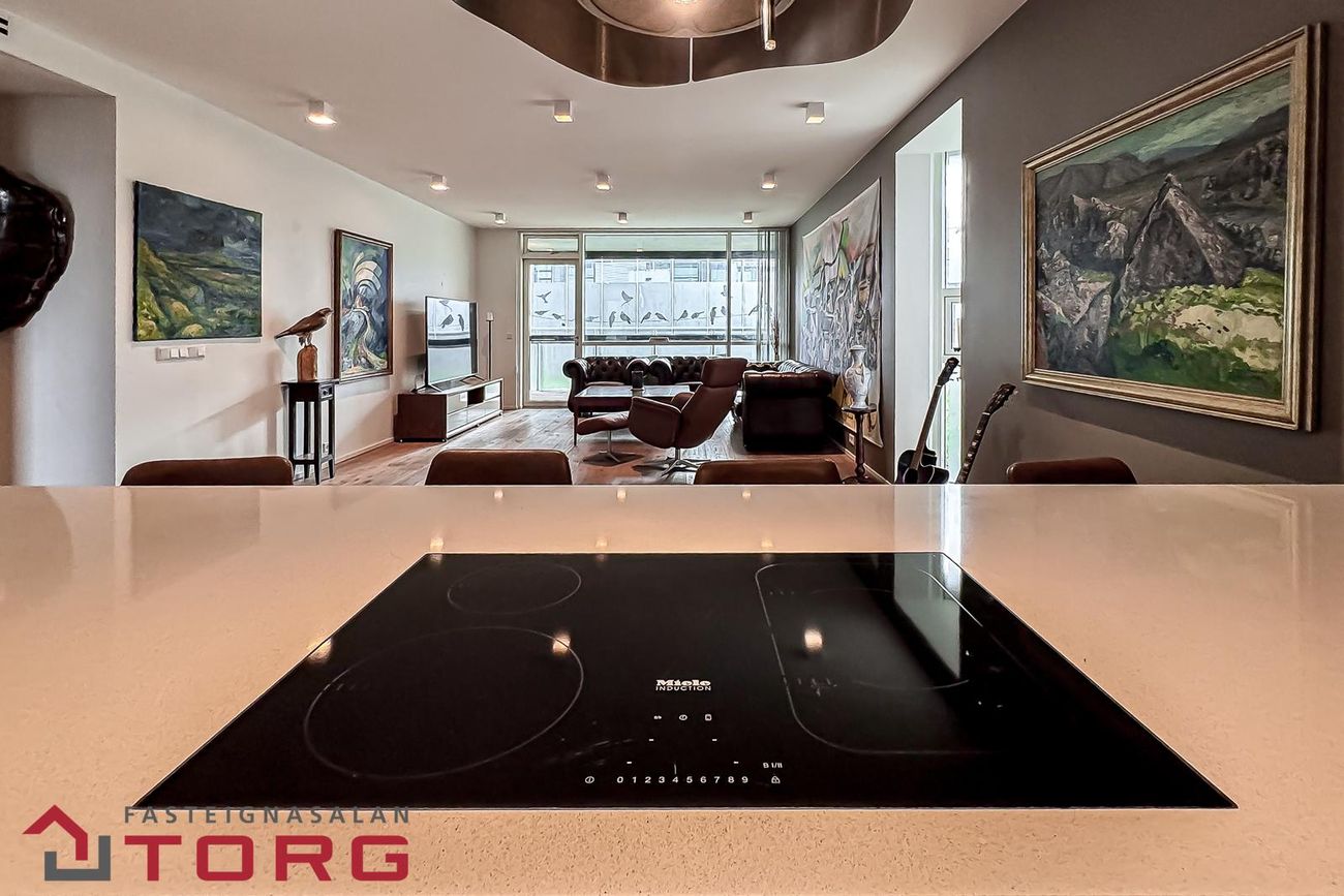 Vatnsstígur 20, 101 Reykjavík