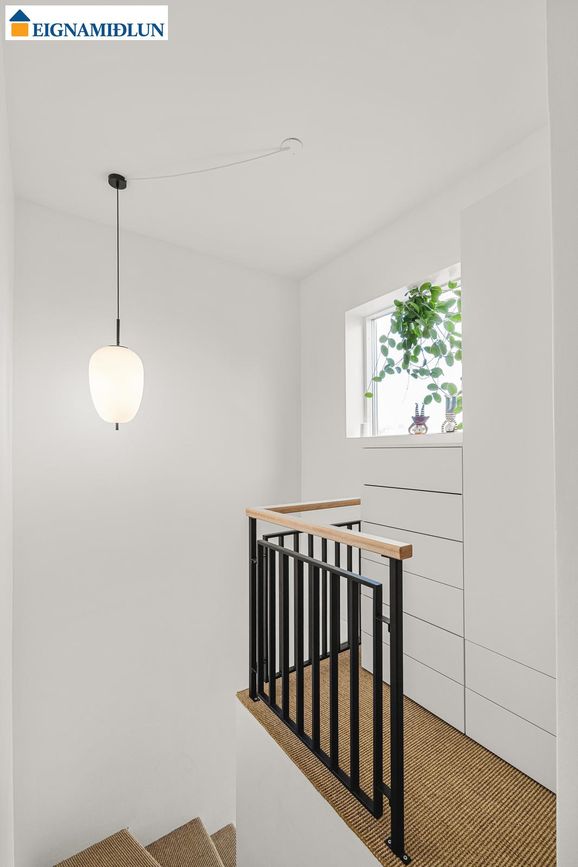 Nesvegur 43, 107 Reykjavík