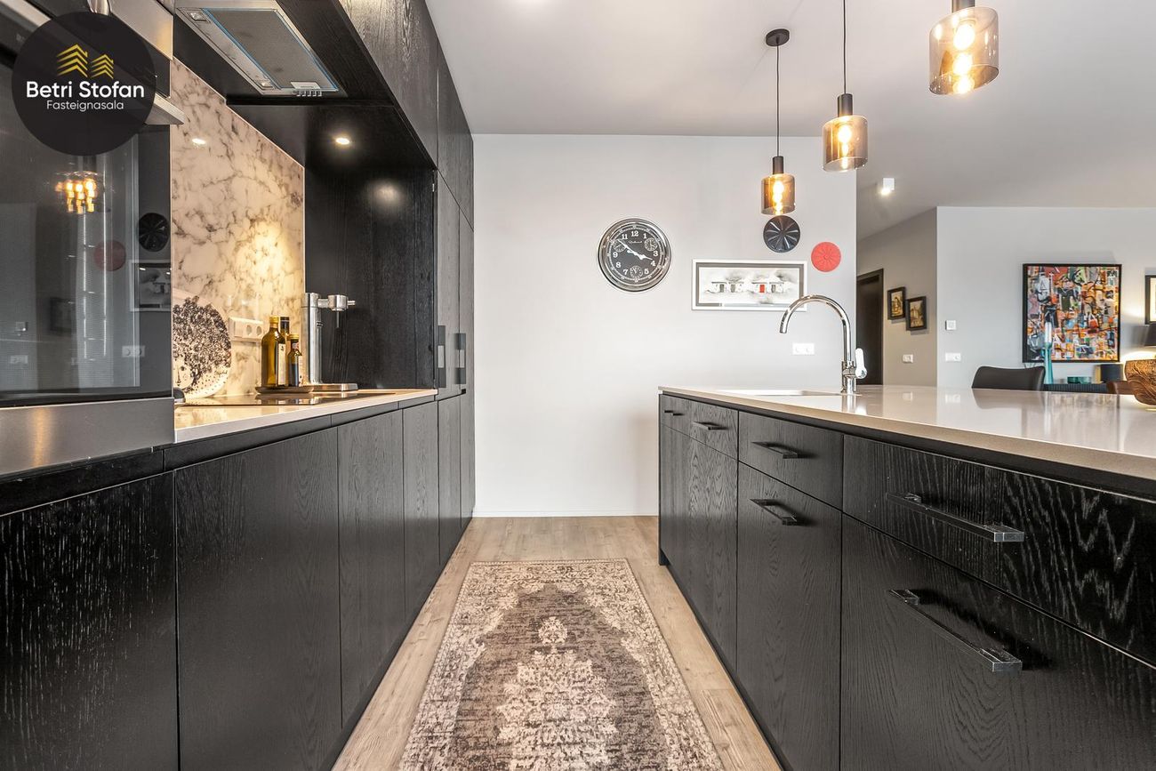 Hverfisgata 94 - 0403, 101 Reykjavík