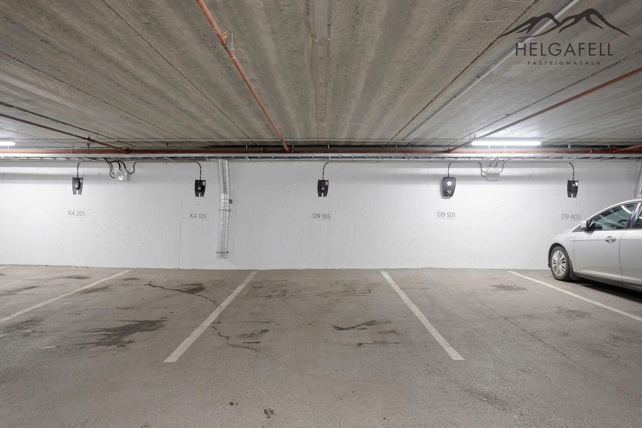 Dugguvogur 9, 104 Reykjavík