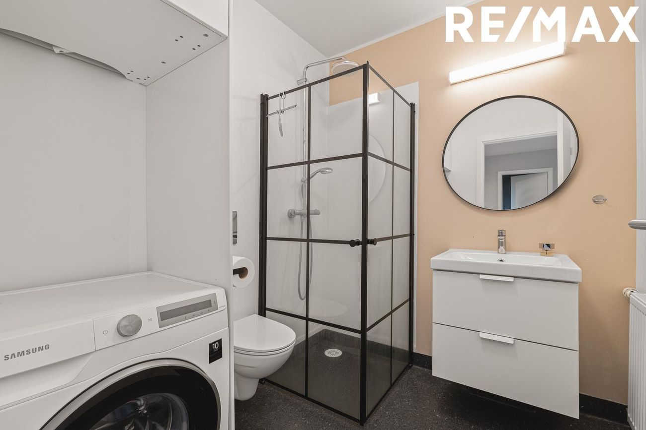 Jöfursbás 11D, 112 Reykjavík