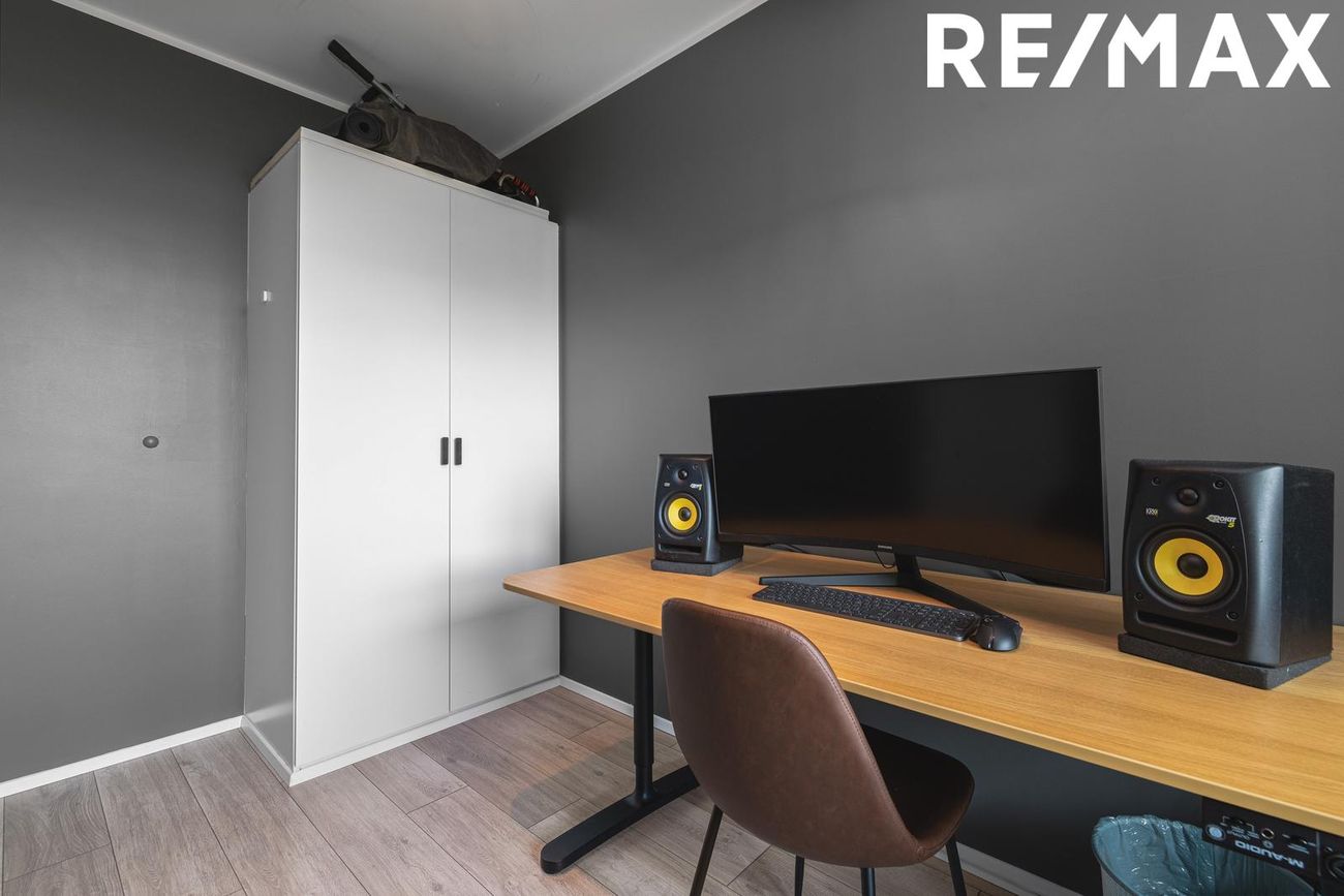 Jöfursbás 11D, 112 Reykjavík