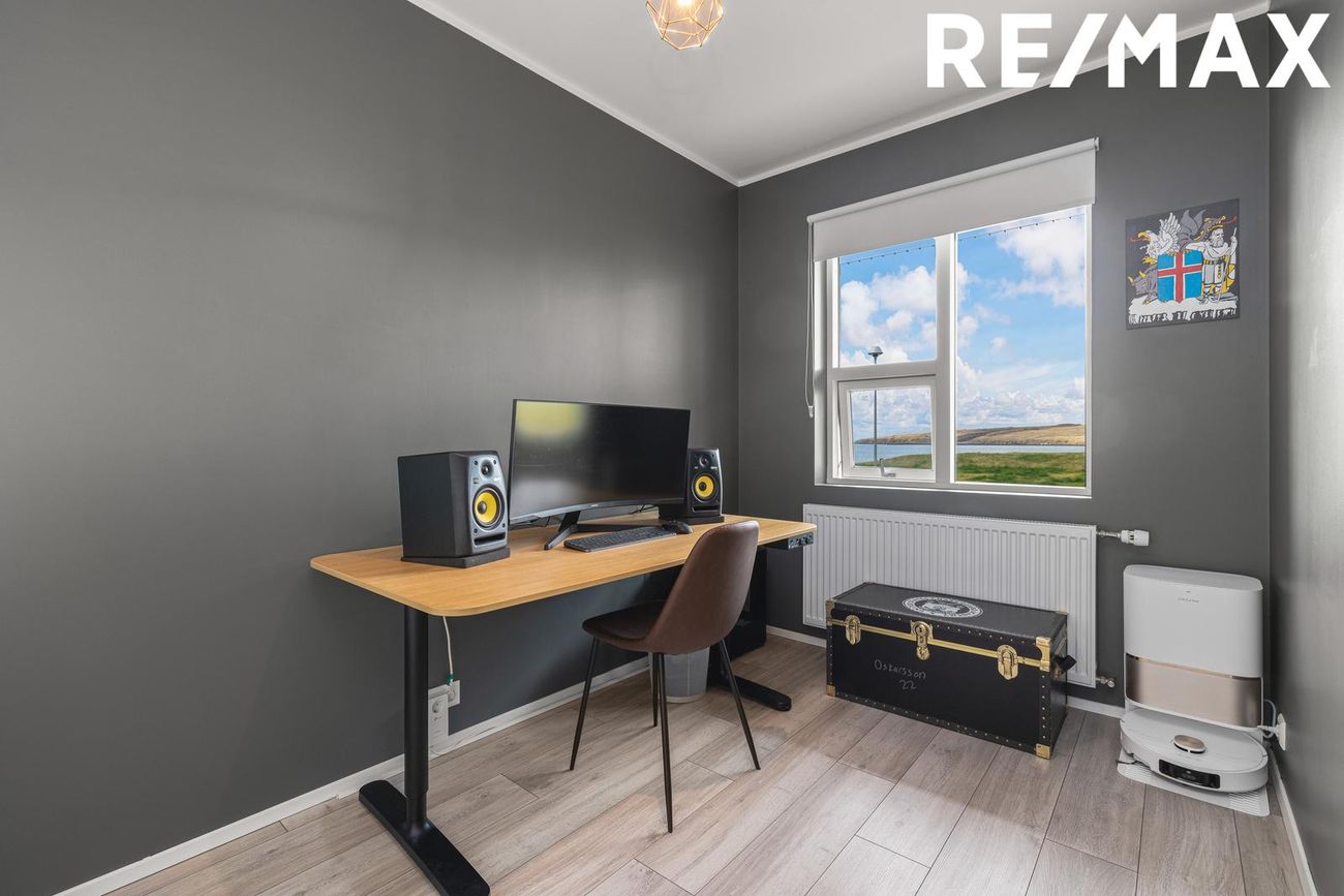 Jöfursbás 11D, 112 Reykjavík