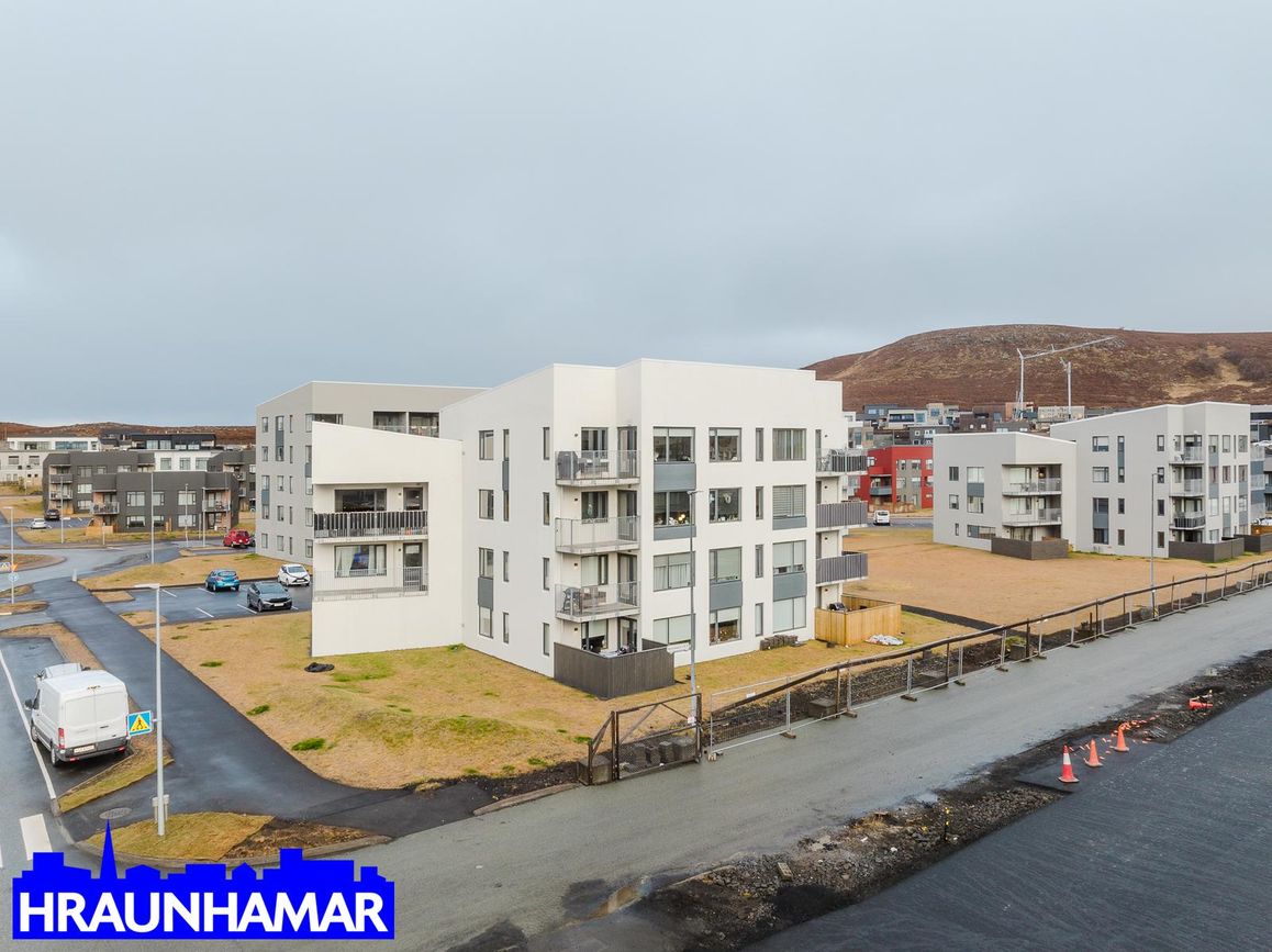 Hádegisskarð 2 - 0402, 221 Hafnarfjörður