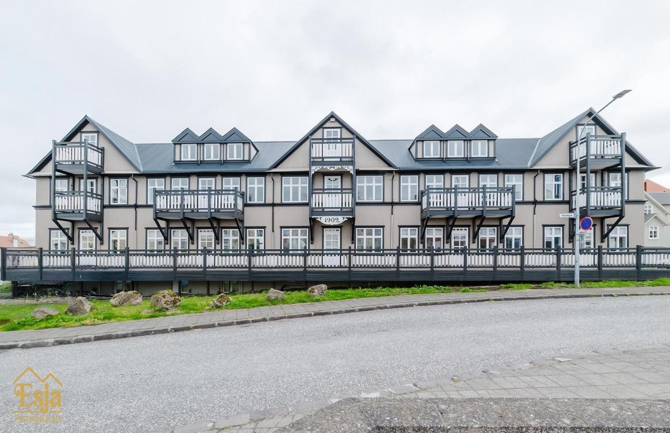 Hverfisgata 83, 101 Reykjavík