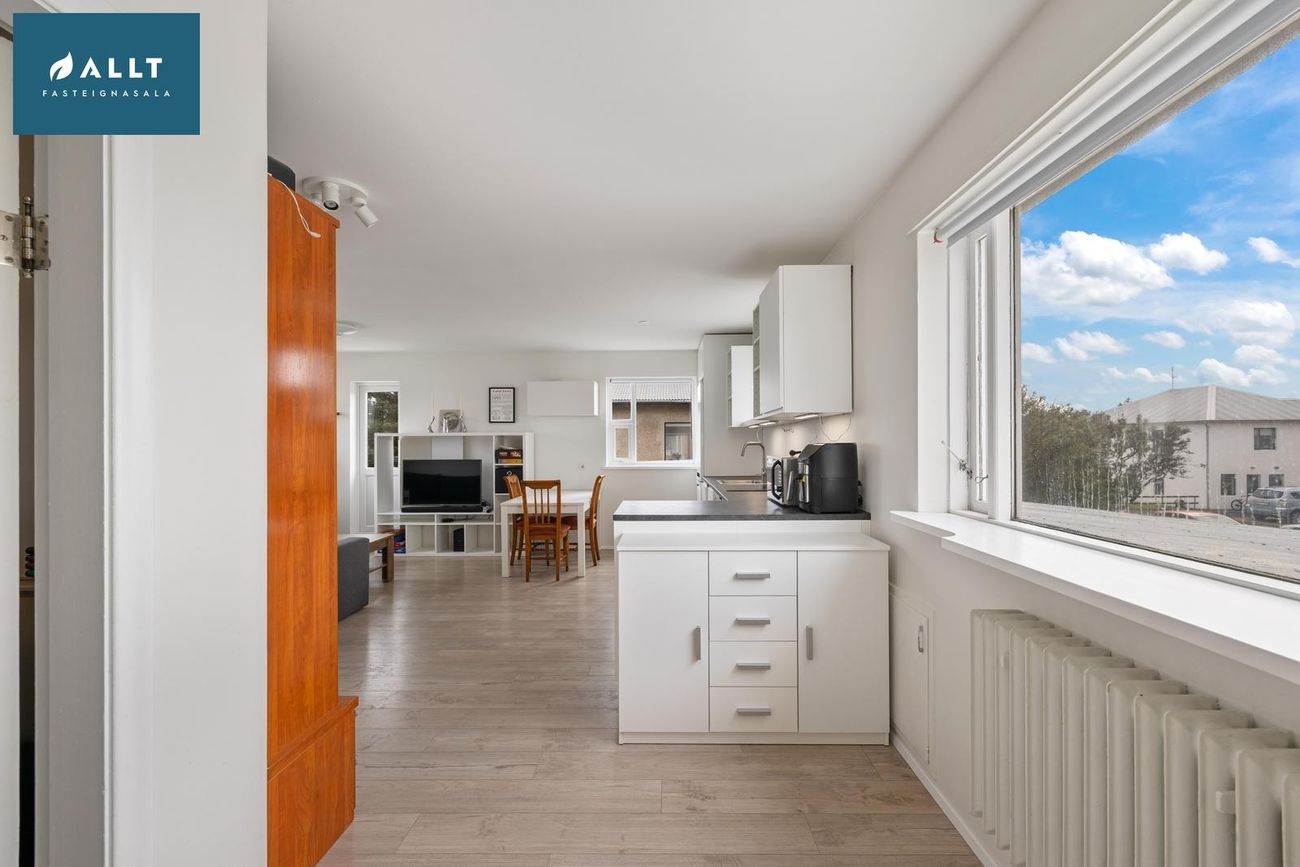 Smáratún 32, 230 Reykjanesbær
