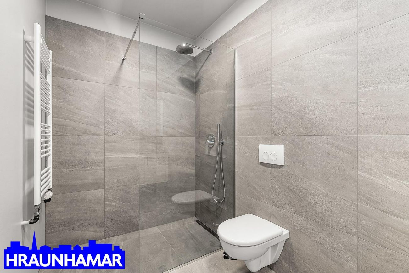 Áshamar 42 - 0406, 221 Hafnarfjörður