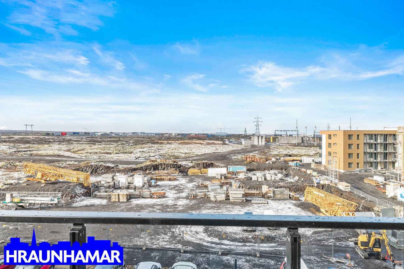 Áshamar 42 - 0406, 221 Hafnarfjörður