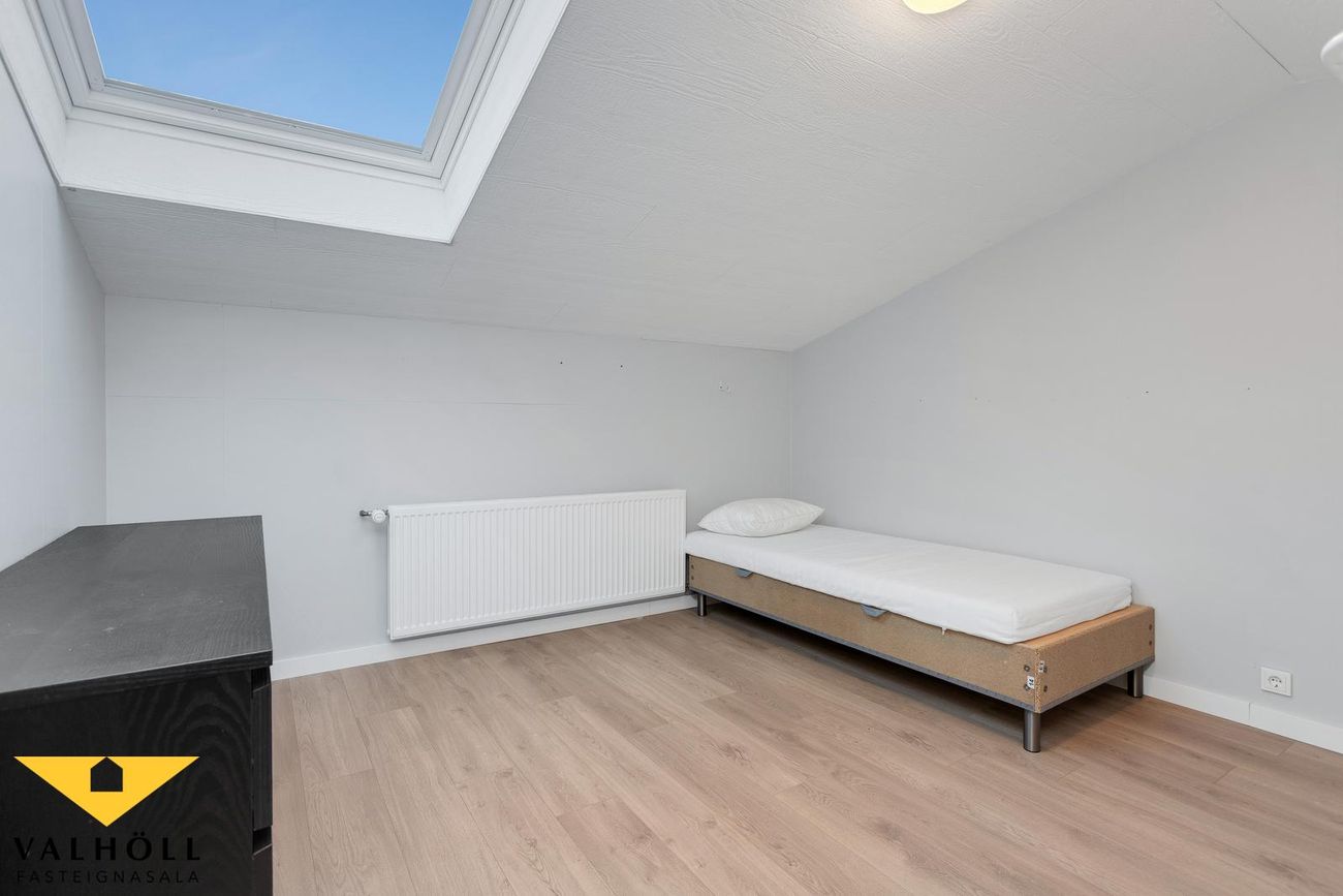 Hlíðarhjalli 46, 200 Kópavogur