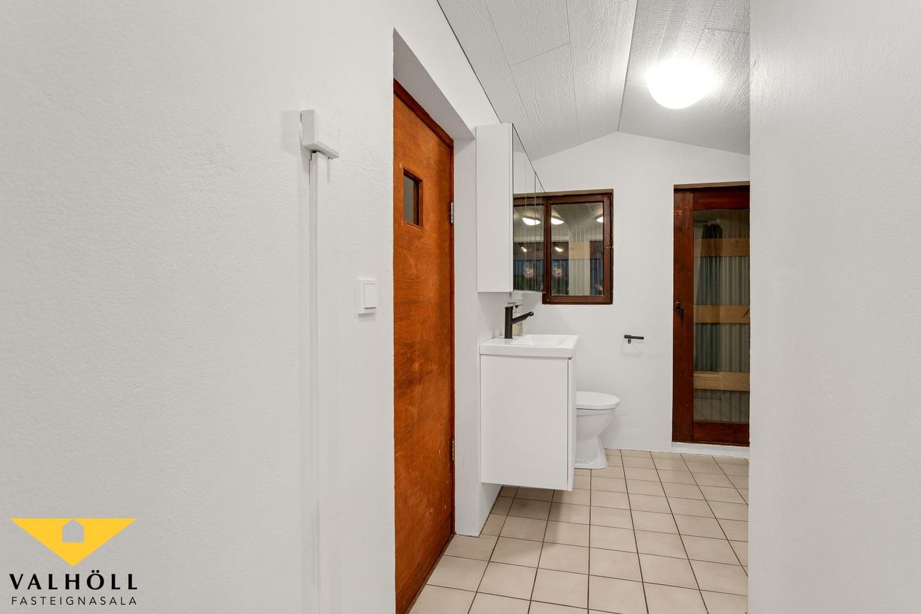 Hlíðarhjalli 46, 200 Kópavogur