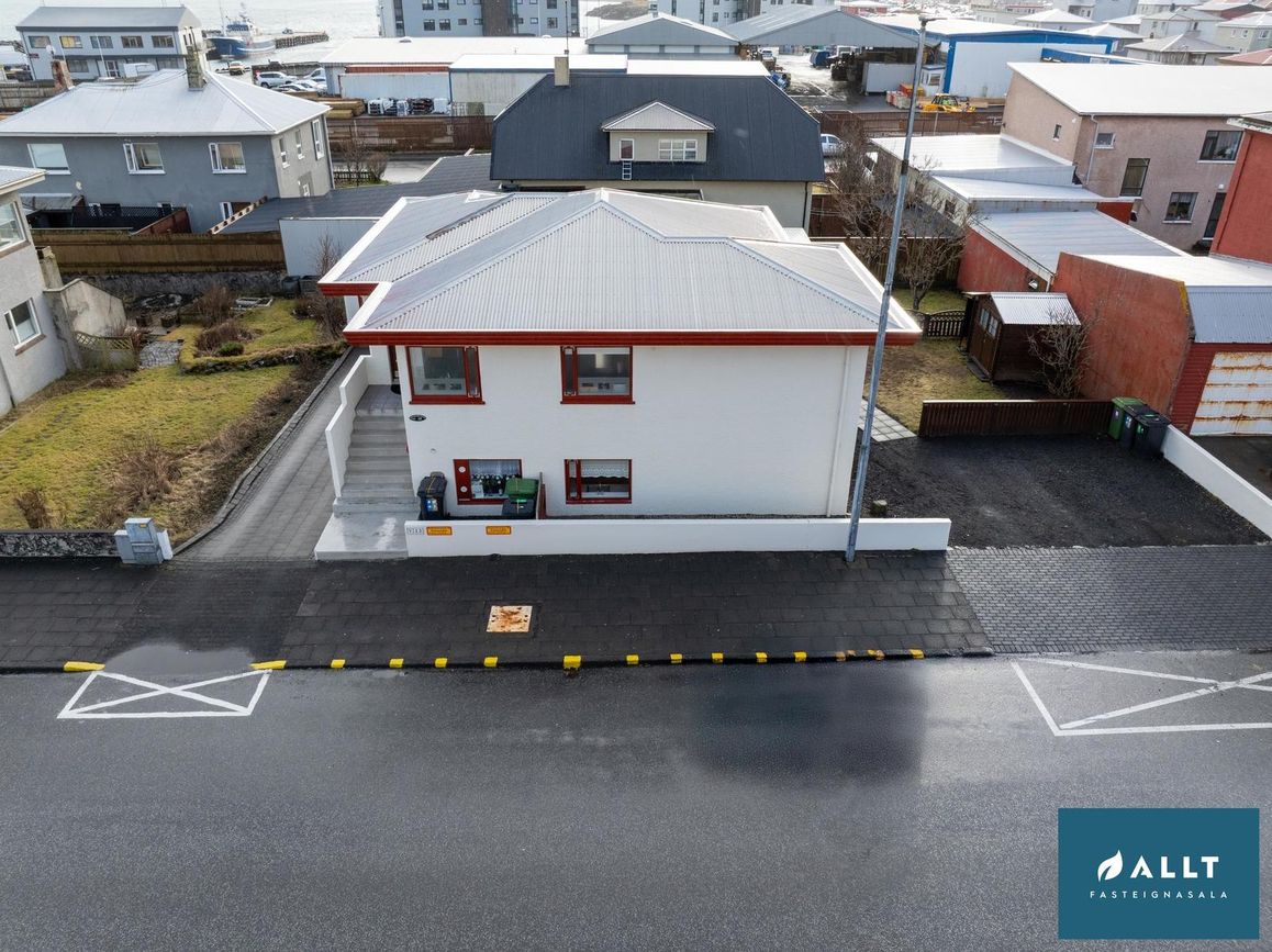 Vatnsnesvegur 13, 230 Reykjanesbær