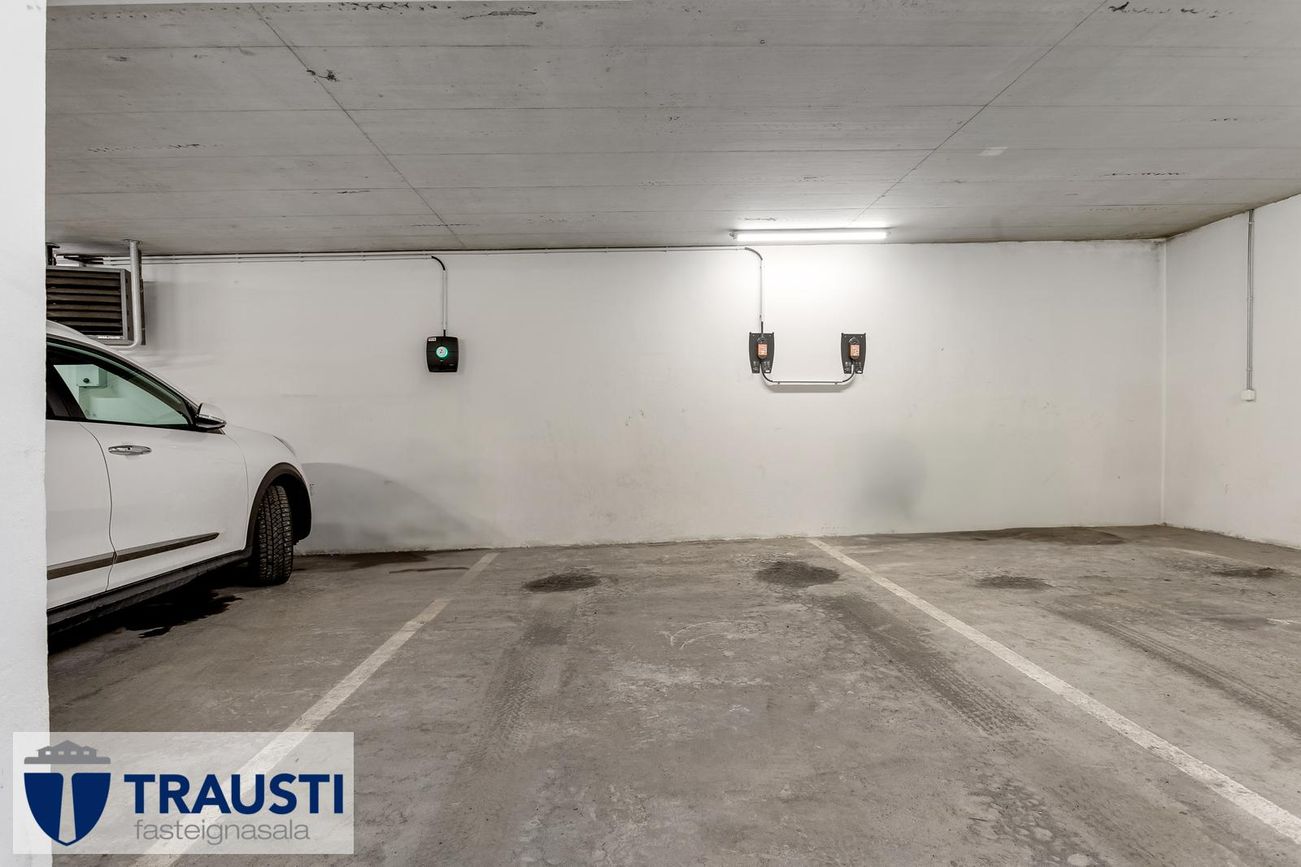 Álfkonuhvarf 45, 203 Kópavogur