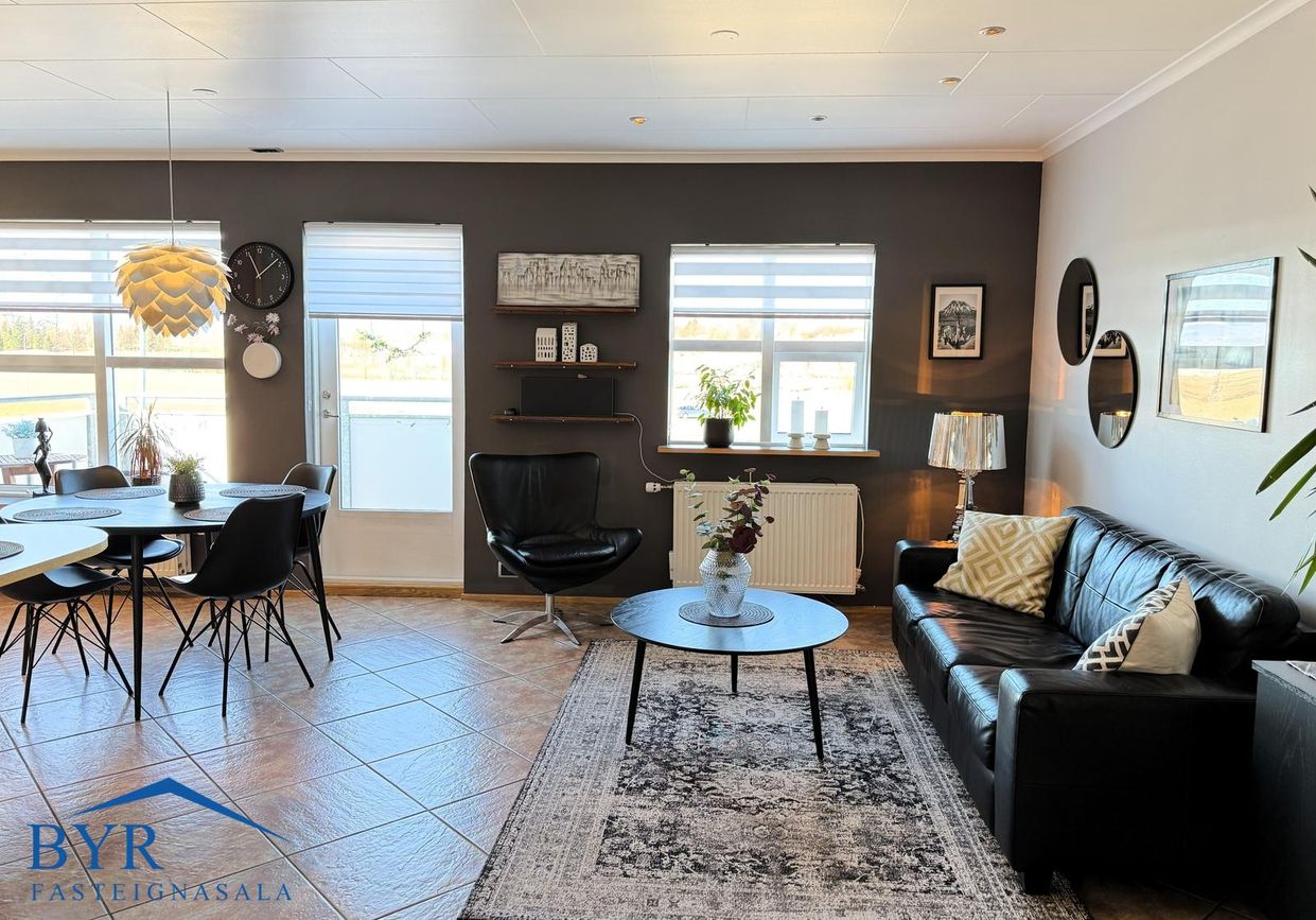 Miðvangur 18 - 0201, 700 Fljóts