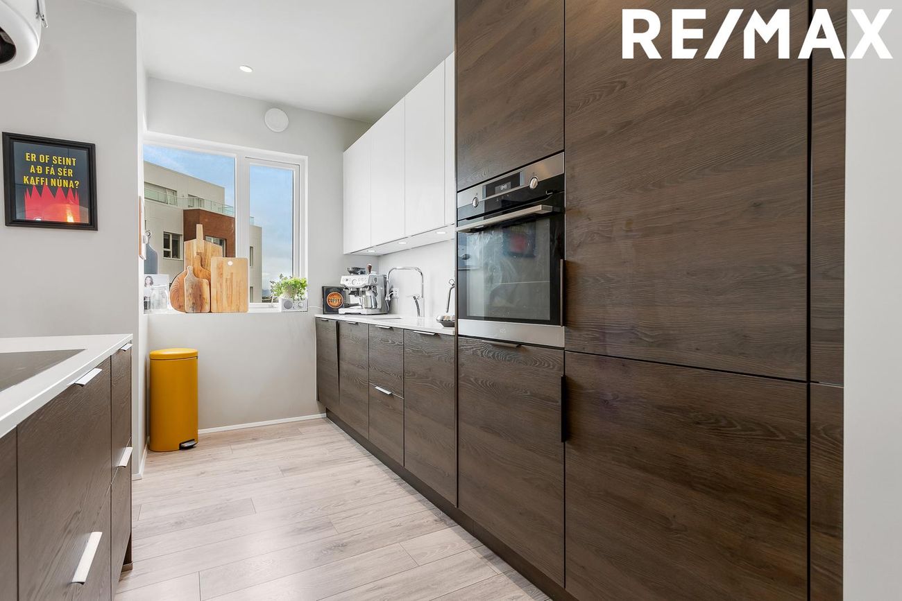 Urriðaholtsstræti 32, 210 Garðabær