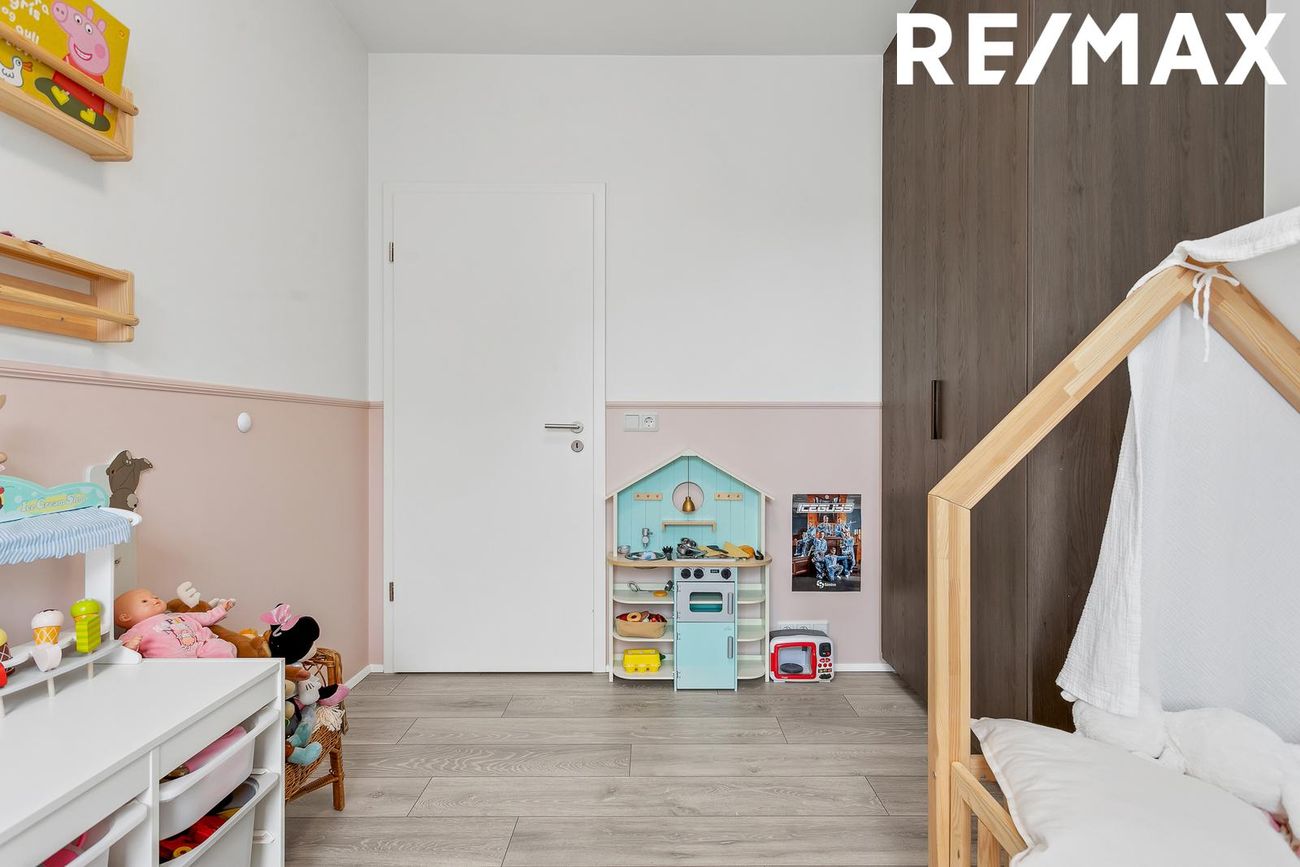 Urriðaholtsstræti 32, 210 Garðabær