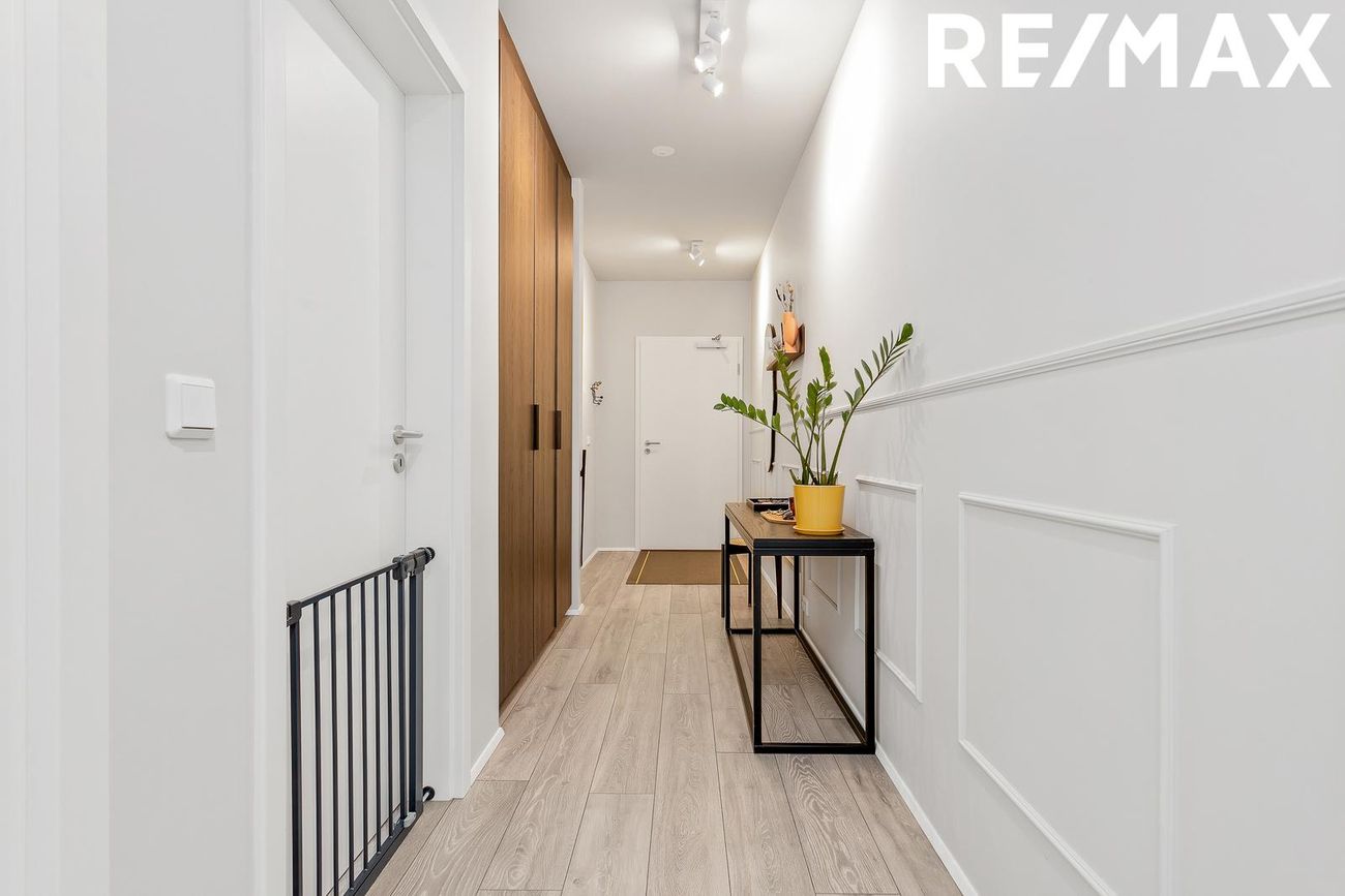 Urriðaholtsstræti 32, 210 Garðabær