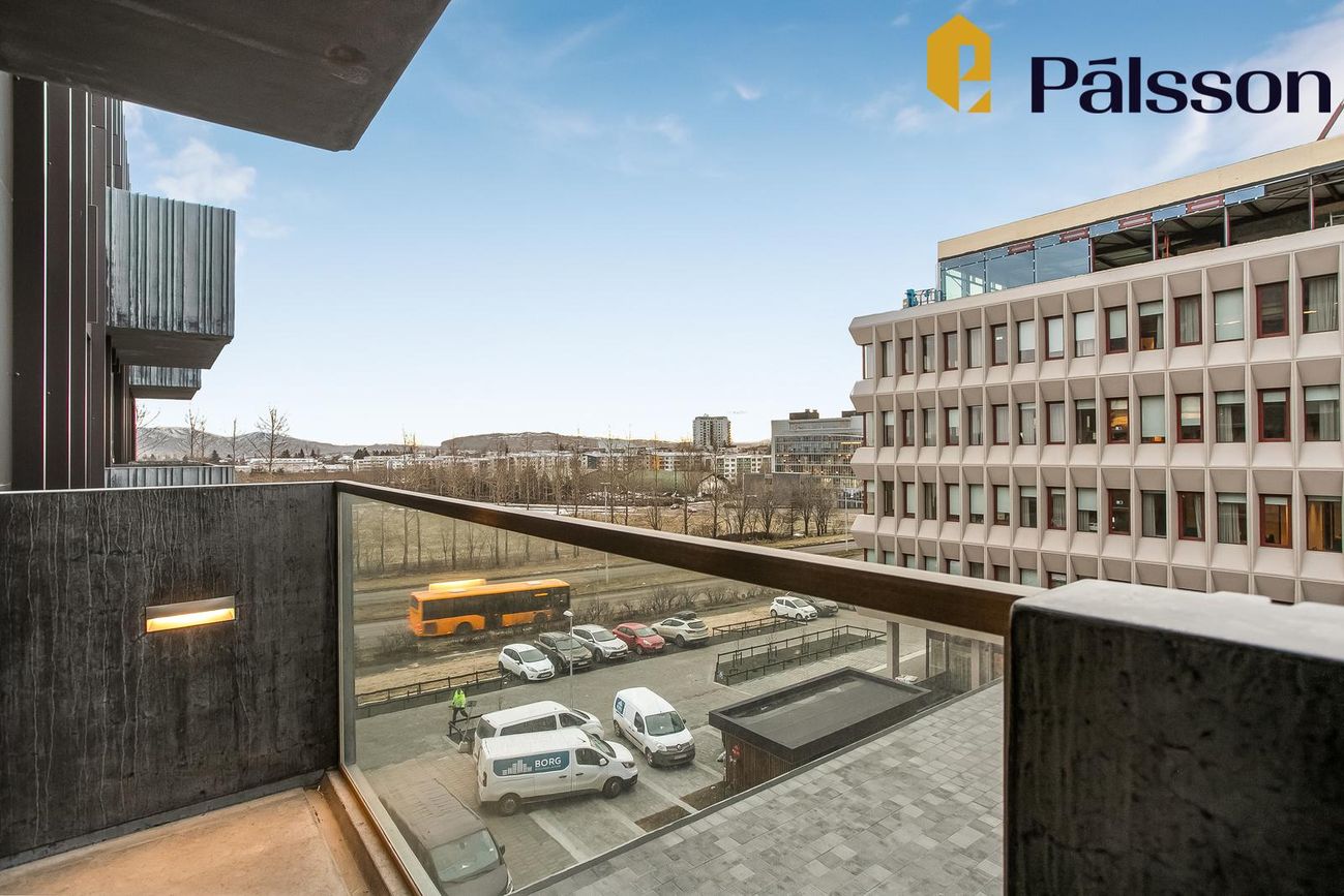 Dalsmúli 1, 108 Reykjavík
