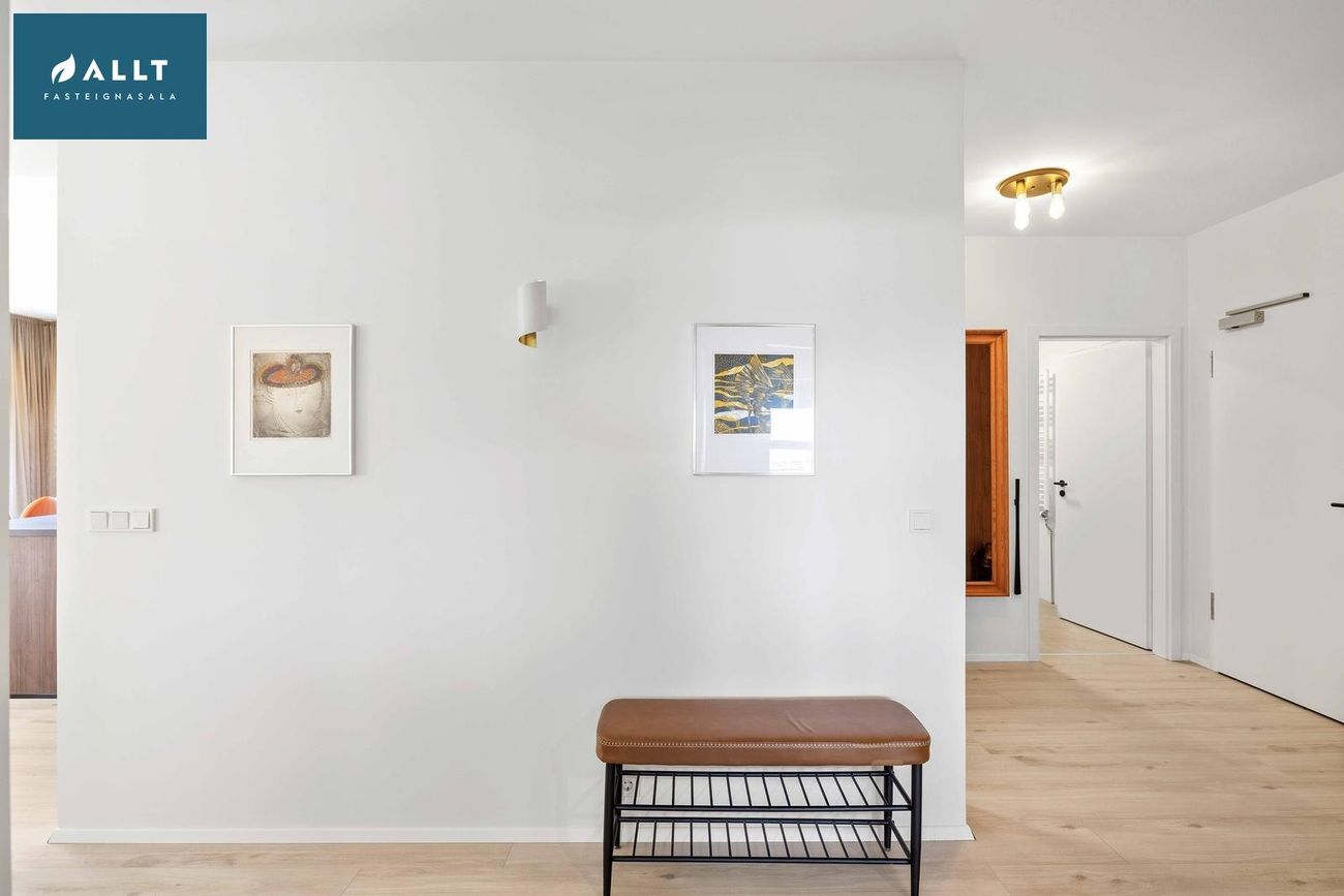 Asparlaut 24, 230 Reykjanesbær