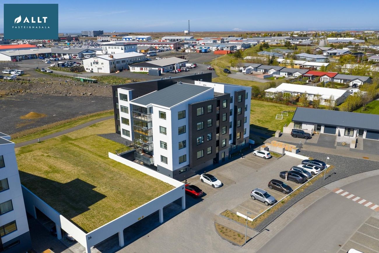 Asparlaut 24, 230 Reykjanesbær