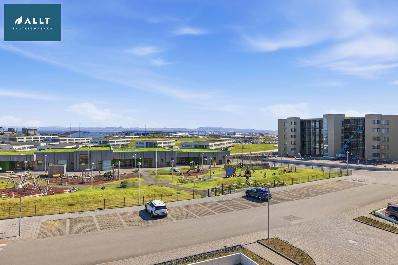 Asparlaut 24, 230 Reykjanesbær