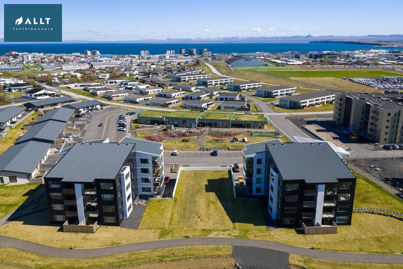 Asparlaut 24, 230 Reykjanesbær