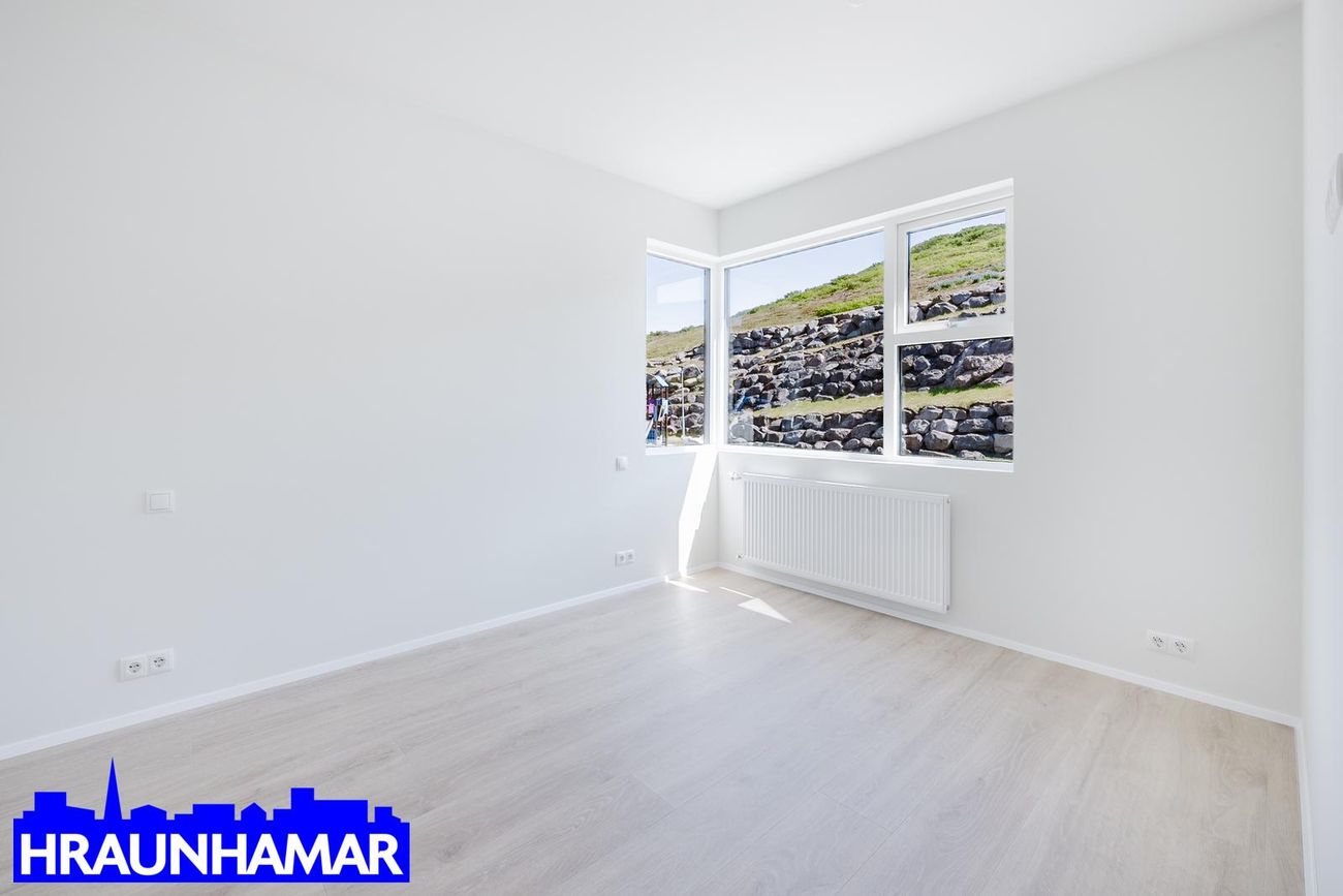 Baughamar 3 - 0205, 221 Hafnarfjörður