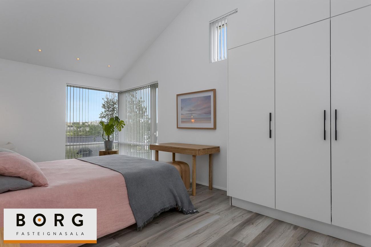 Ásbraut 1A, 200 Kópavogur