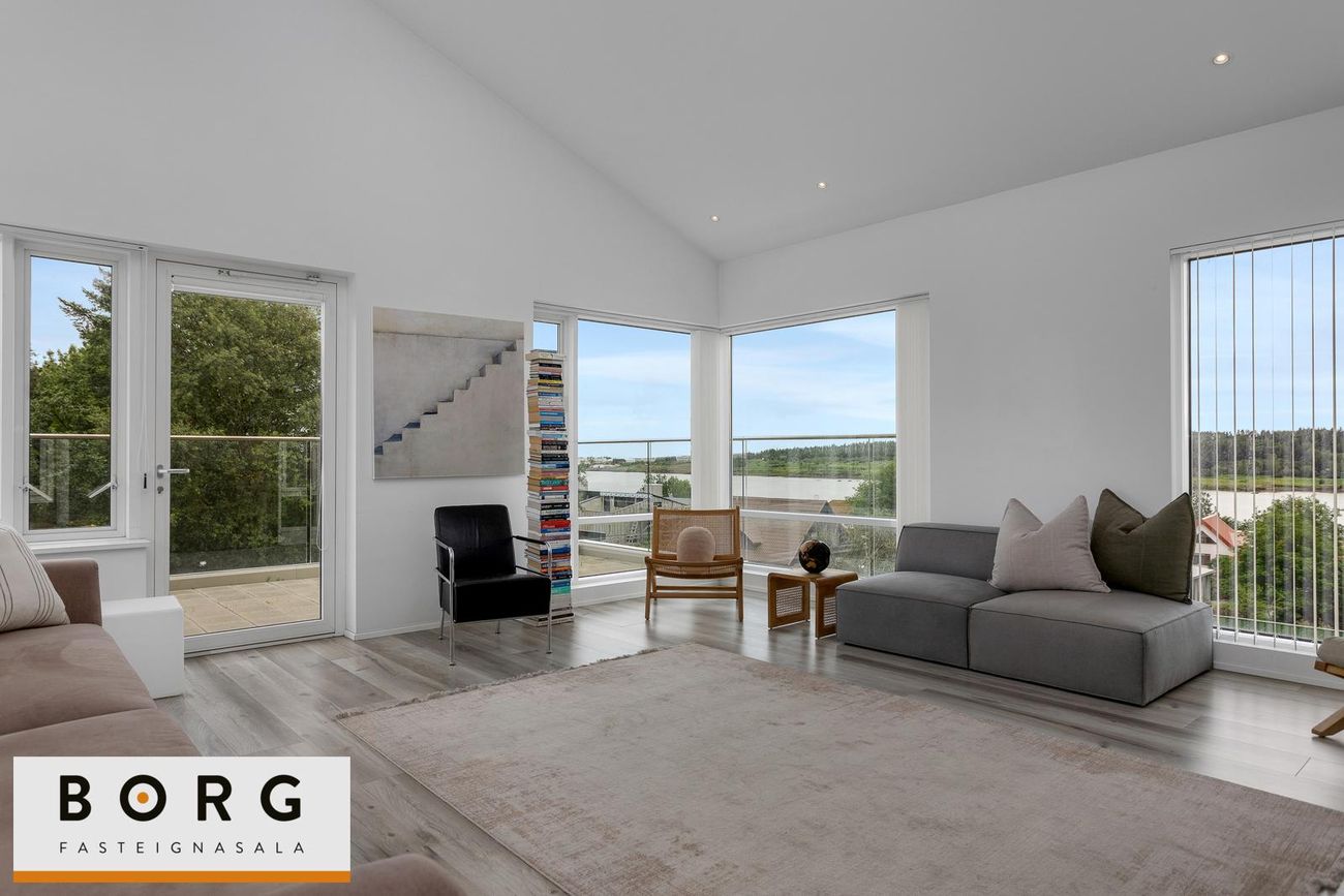 Ásbraut 1A, 200 Kópavogur