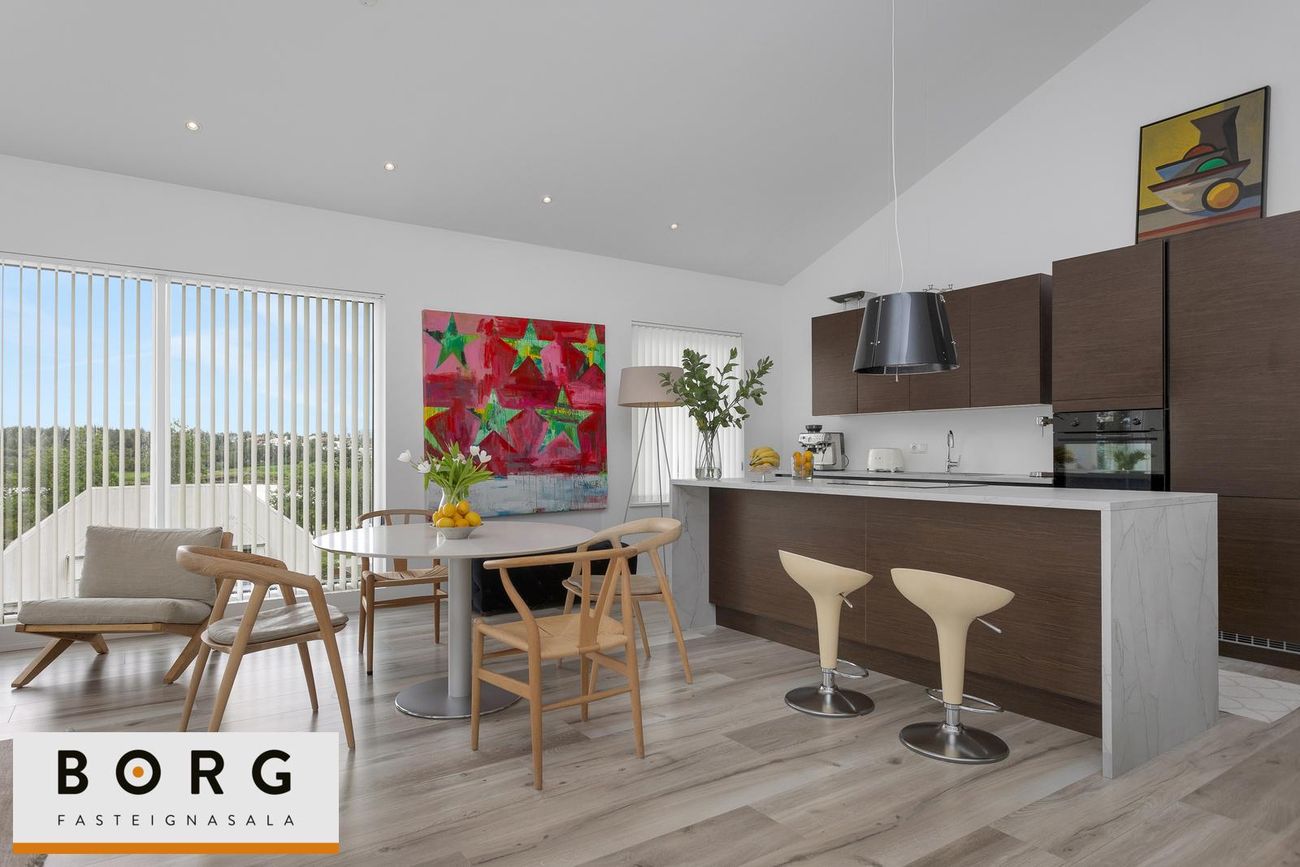 Ásbraut 1A, 200 Kópavogur