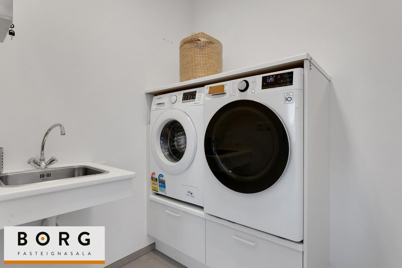 Ásbraut 1A, 200 Kópavogur