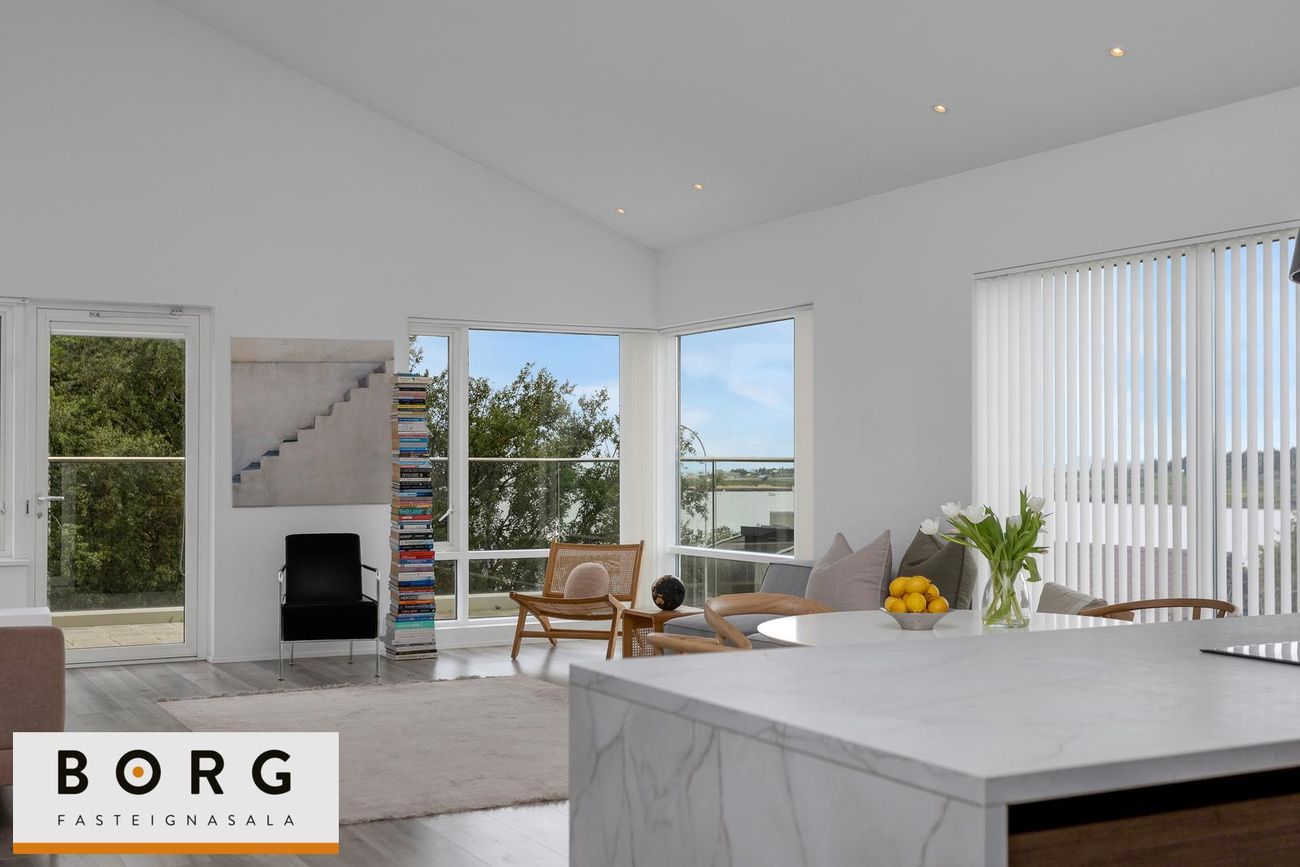 Ásbraut 1A, 200 Kópavogur