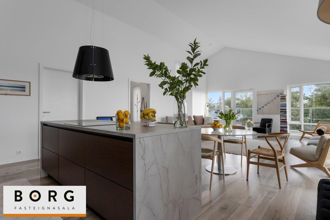 Ásbraut 1A, 200 Kópavogur