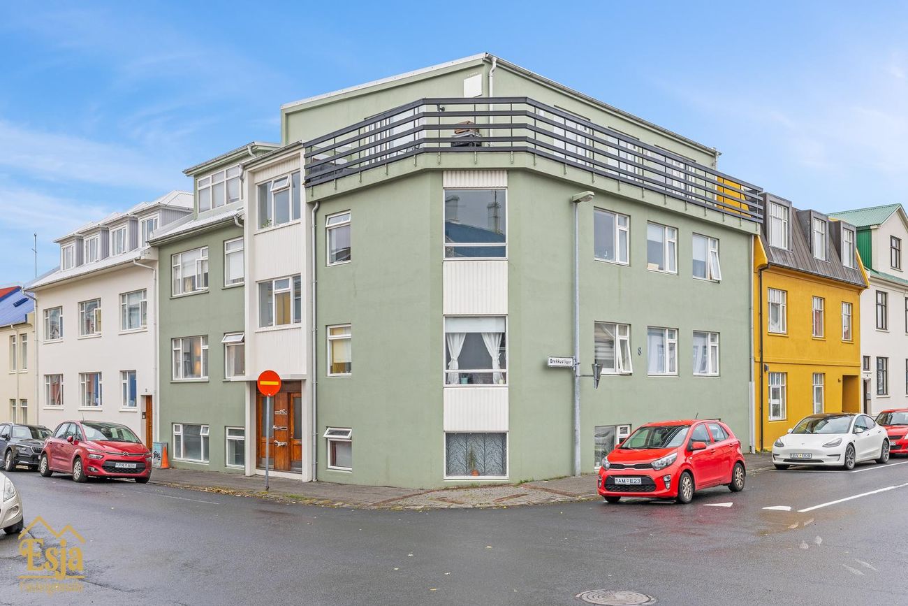 Brekkustígur 8, 101 Reykjavík