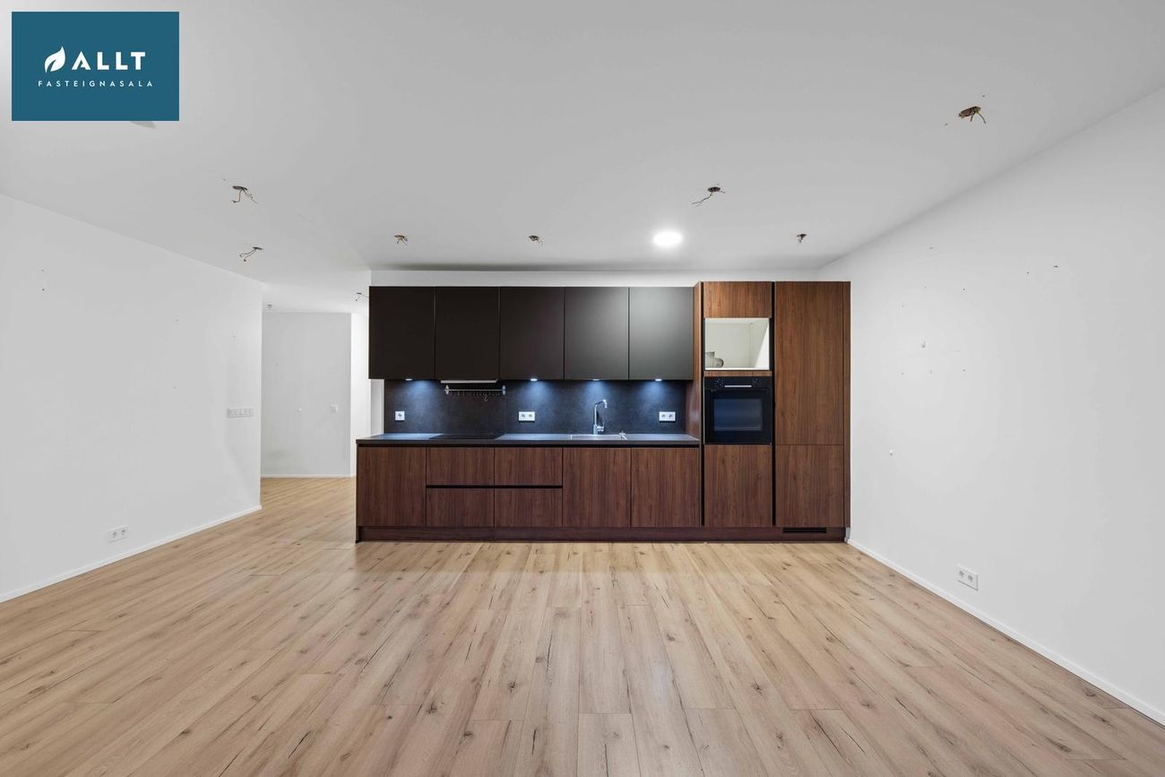 Sunnusmári 5 - 0103, 201 Kópavogur