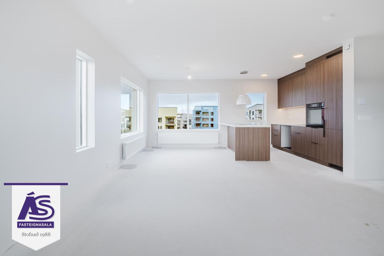 Hringhamar 5 - 0202, 221 Hafnarfjörður